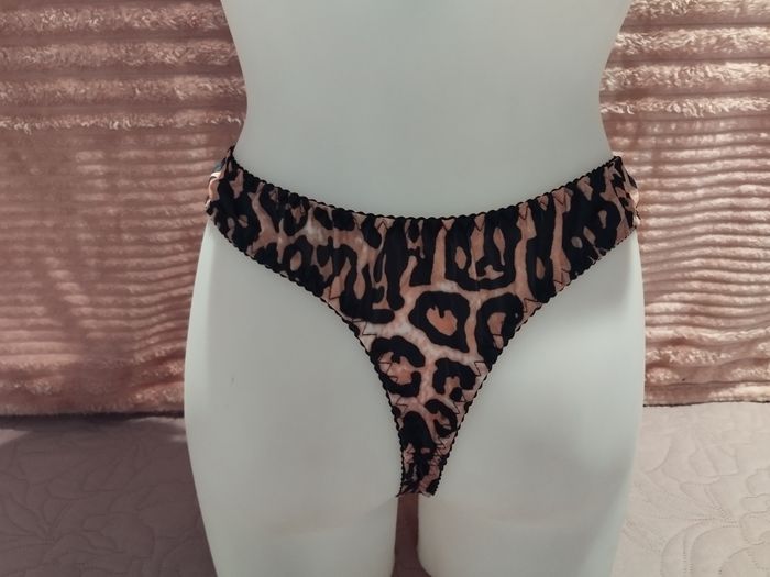 Ensemble sous vêtements léopard - photo numéro 7
