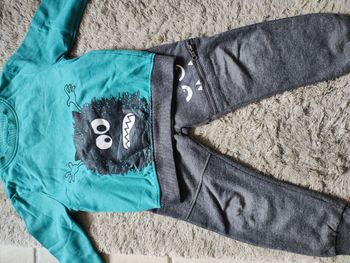 Ensemble jogging taille 5 ans