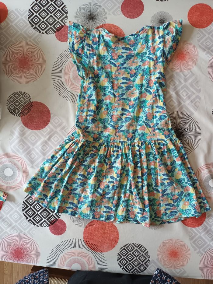 Lot 3 robes Taille 6 ans - photo numéro 10