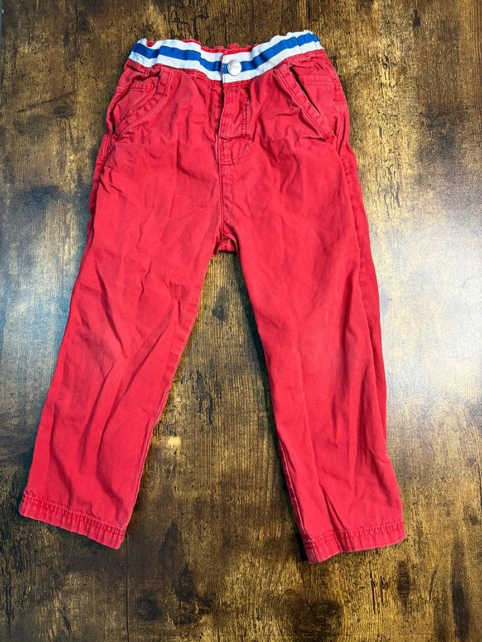 Pantalon rouge 23m