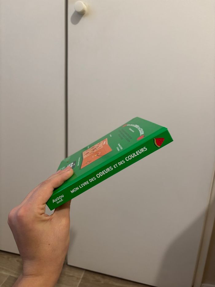 Livre des odeurs - photo numéro 2