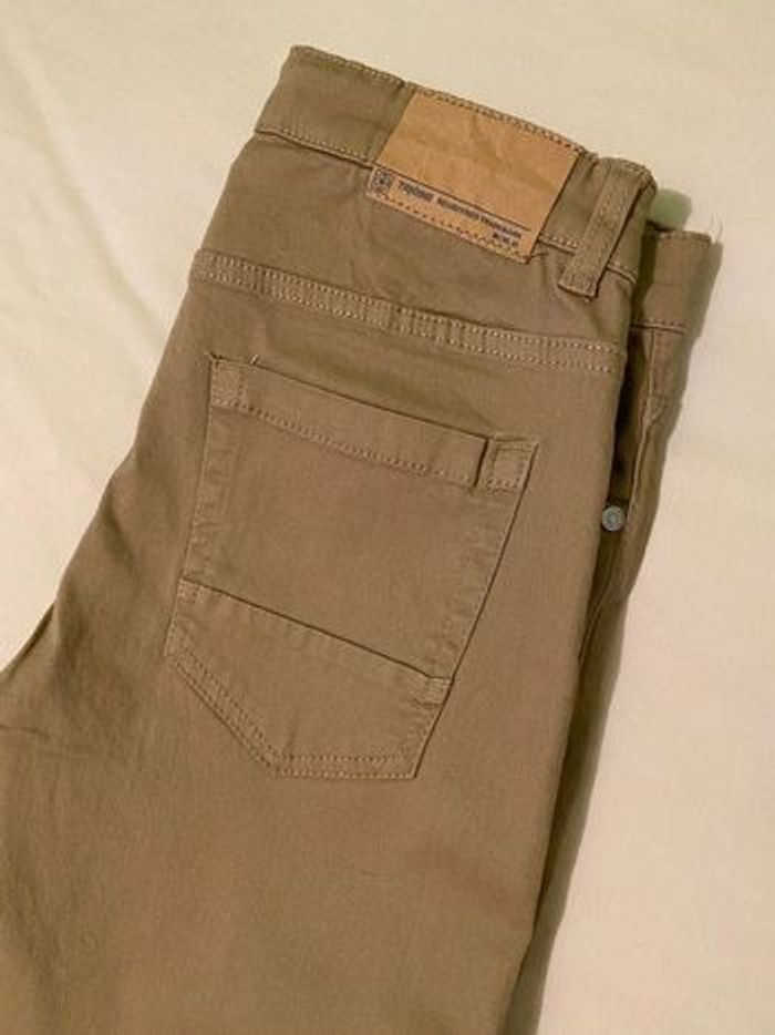 Pantalon Terranova neuf 12/13 ans - photo numéro 4