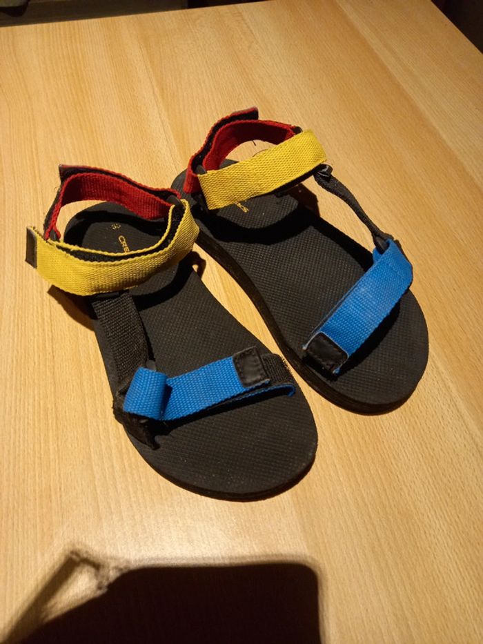 Sandalettes/chaussures de plage