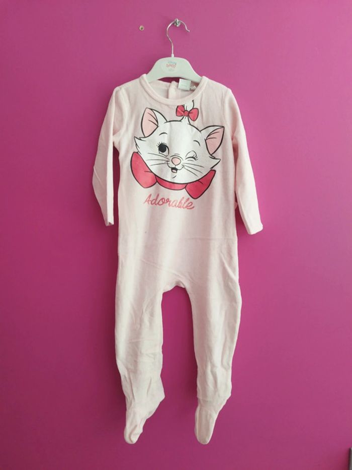 Pyjama velours Marie Disney taille 24 mois b7