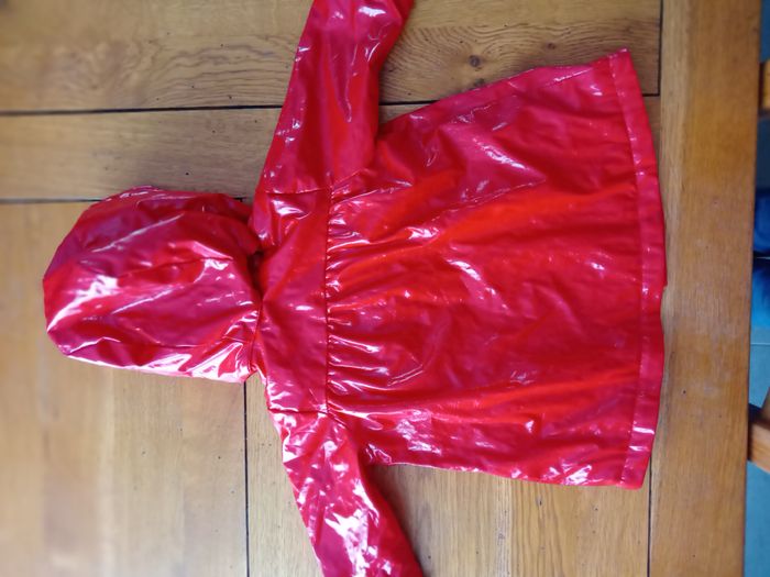 Joli ciré rouge DPAM - photo numéro 3