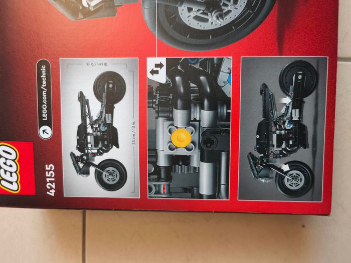 LEGO Technic 42155 : The Batman : Batcycle - photo numéro 6