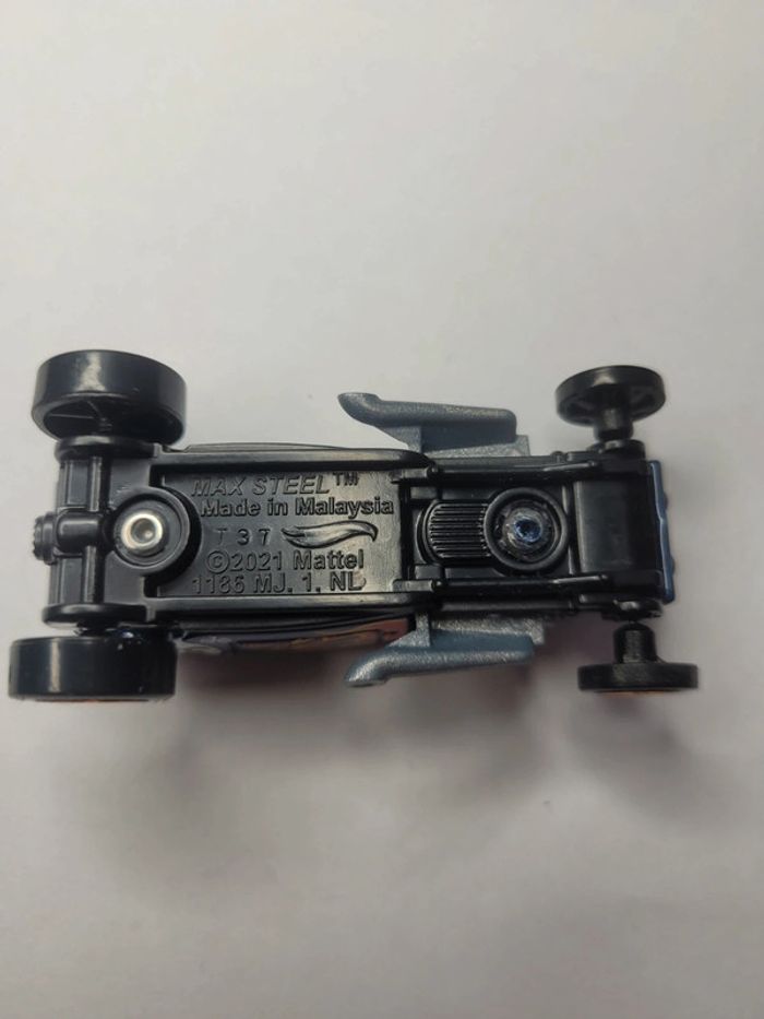 Voiture hot wheels - photo numéro 3