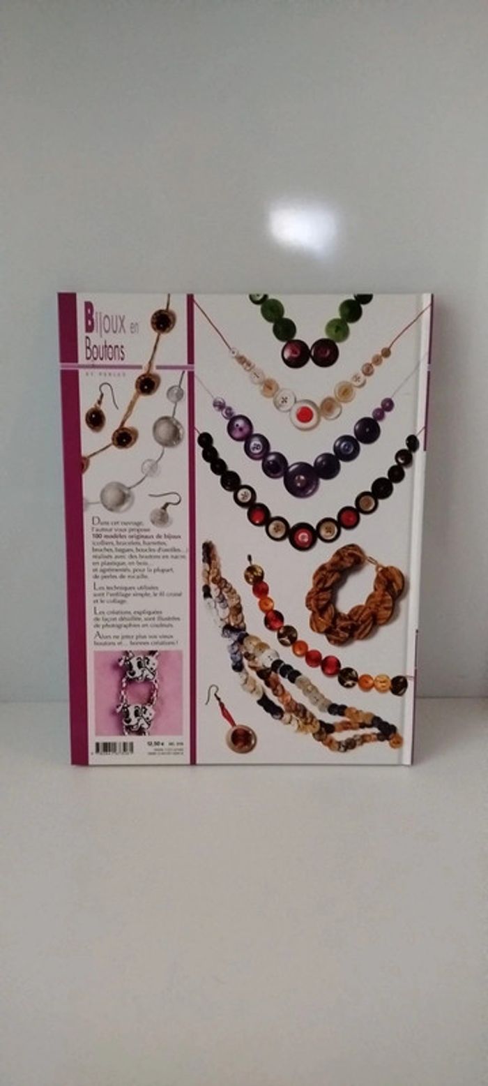 🍄 livre création de bijoux en bouton - photo numéro 2