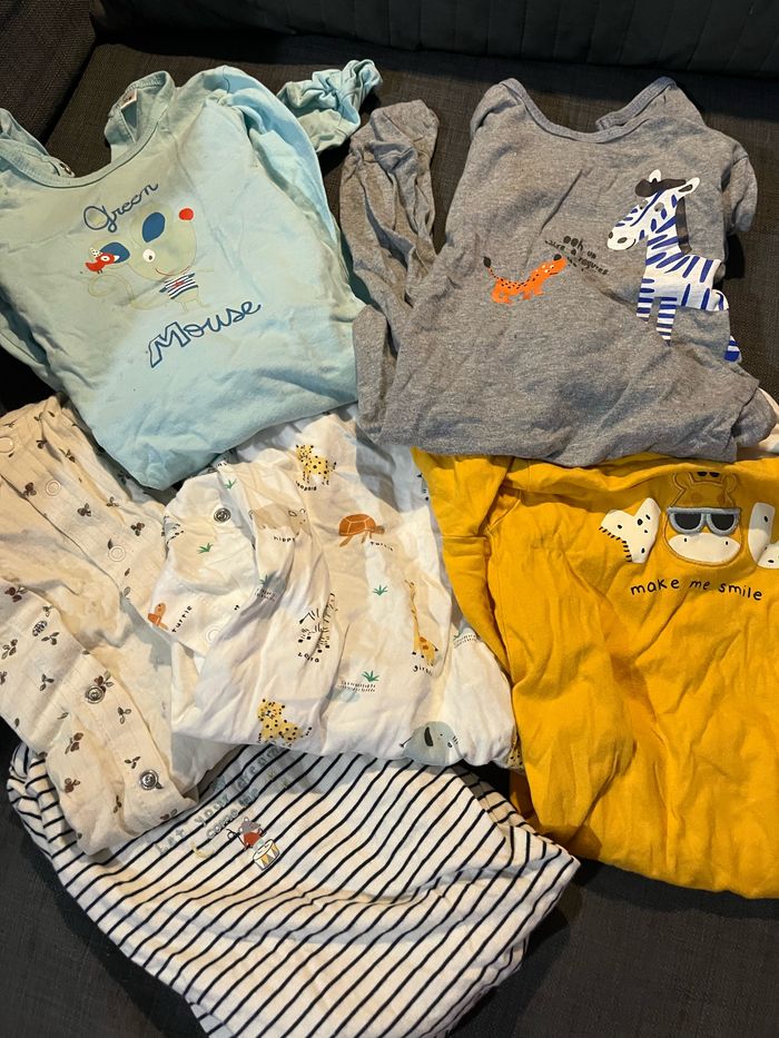 Lot 12 mois 122 pièces - photo numéro 3