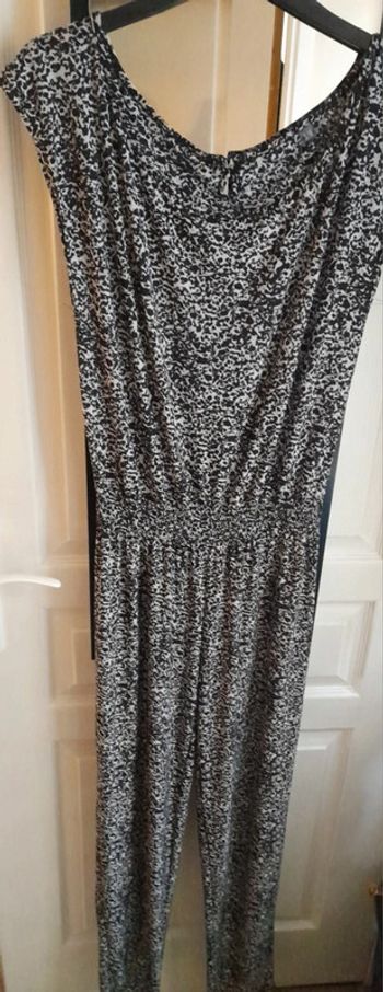 Combinaison noir et blanc M