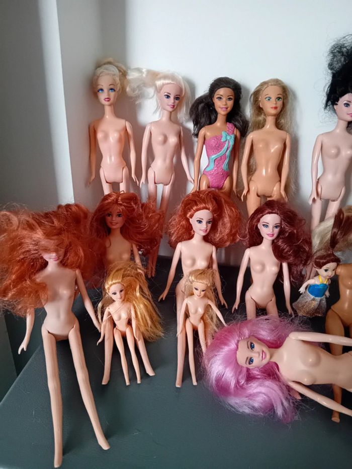 Lot de 23 poupées prix non négociable - photo numéro 2