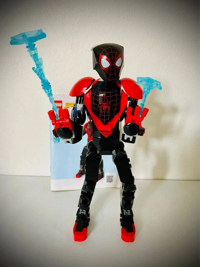 LEGO Marvel Super Heroes 76225 - La Figurine de Miles Morales - Complet avec Notice - photo numéro 5