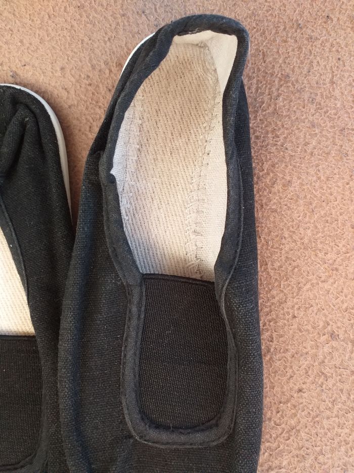 Chaussons de gym 27 - photo numéro 4