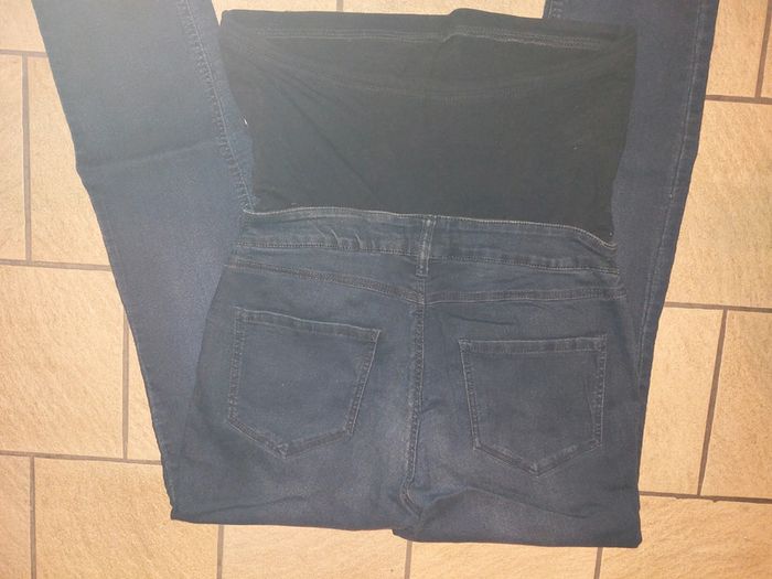 Jeans grossesse - photo numéro 2