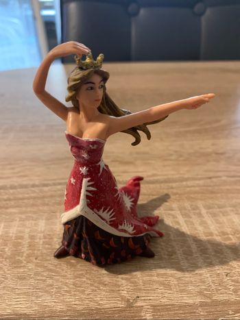 Figurine princesse étoiles