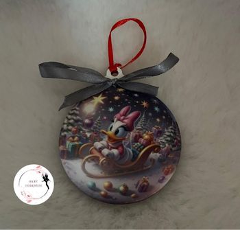 Daisy - Boule de Noël