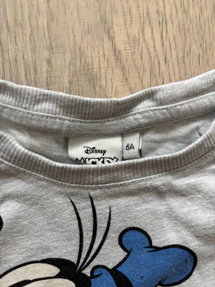 Tee-shirts Mickey manches longues taille 6 ans - photo numéro 3