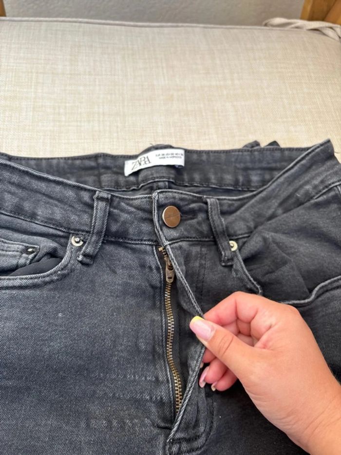 Jean noir zara taille 38 - photo numéro 5