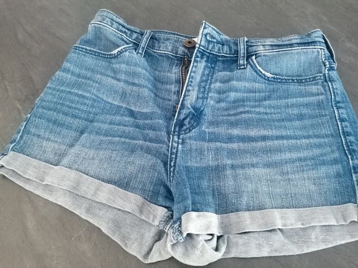 Short en jean fille taille 14ans Abercrombie - photo numéro 5