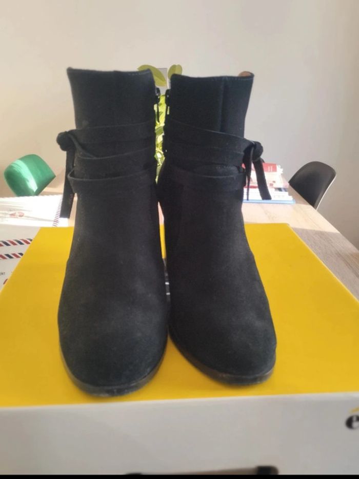 Bottines à talons en cuir nubuck noir Eram 37 - photo numéro 2