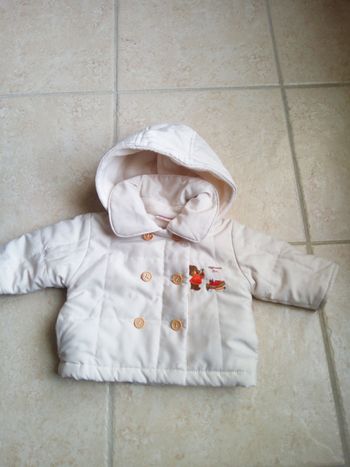Manteau crème 1 mois