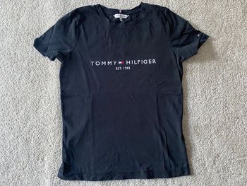 T-shirt manches courtes Tommy Hilfiger 🌻