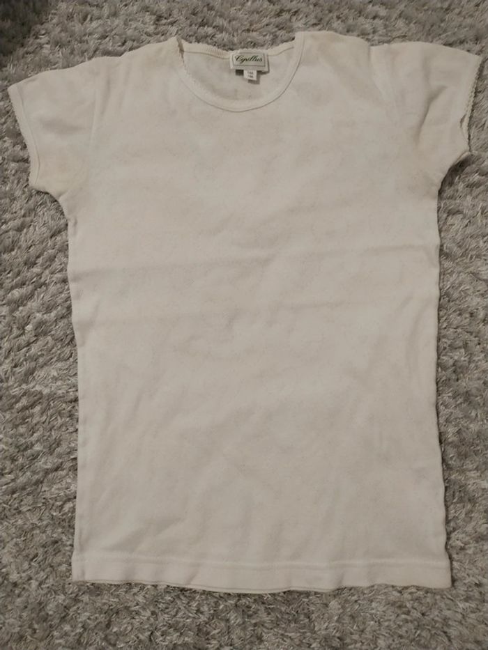 T-shirt blanc manches courtes Coeur 🤍
14 ans
Cyrillus