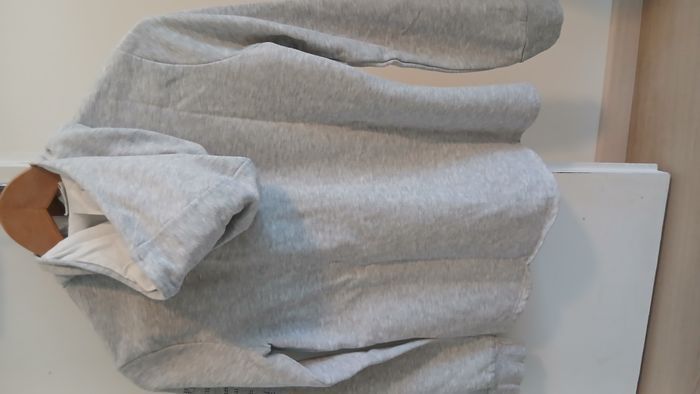 Veste à capuche 12 ans - photo numéro 2