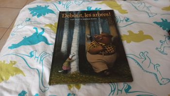 Livre Debout les arbres