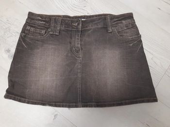 Minijupe en jean marron taille 40