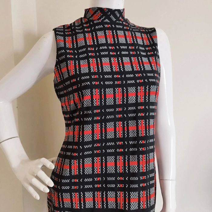 Robe chic et élégant.