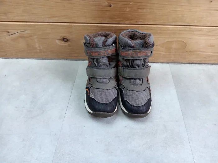 Chaussures montantes mustang taille 33 - photo numéro 3