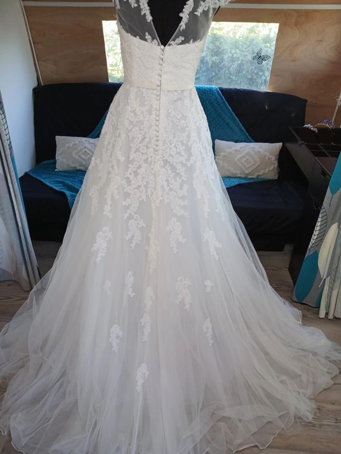 robe de mariée taille 34/36/38 - photo numéro 9