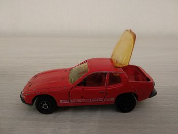 Miniature Porsche 924 Majorette 