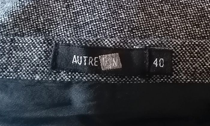 Jupe mi-longue grise type laine Autre ton - photo numéro 9