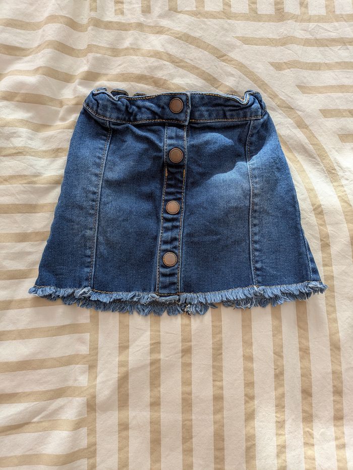 Jupe Courte Kiabi - Denim Boutonnée & Effet Effiloché