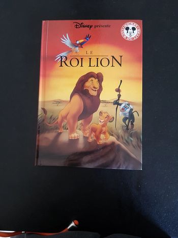 le roi Lion - Club du livre Mickey