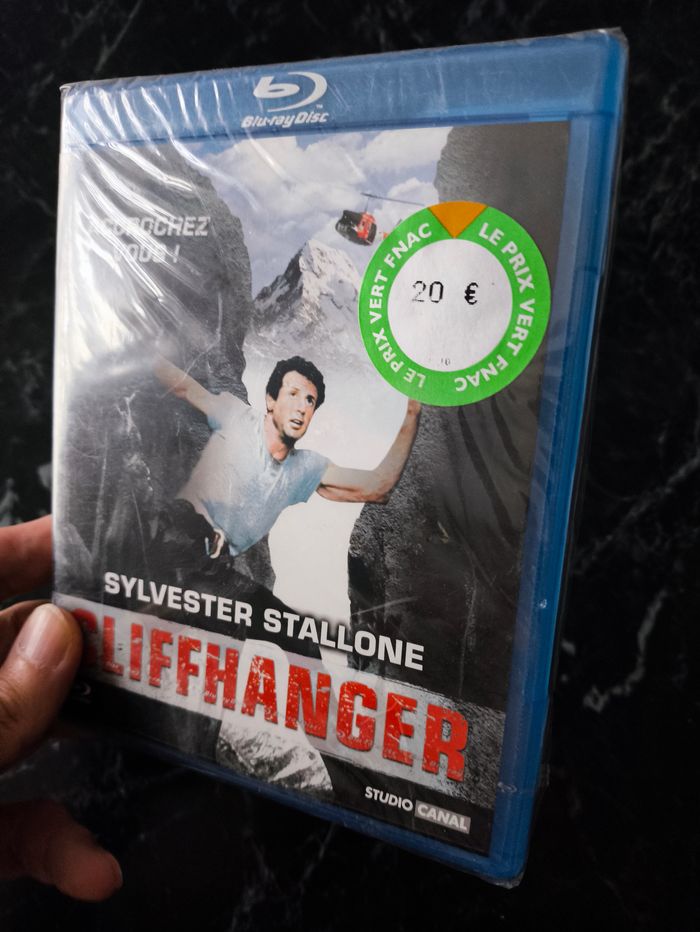 Cliffhanger (neuf) en Blu-ray - photo numéro 3