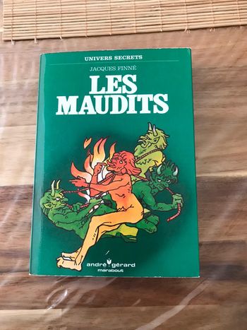 Livre « Les maudits »