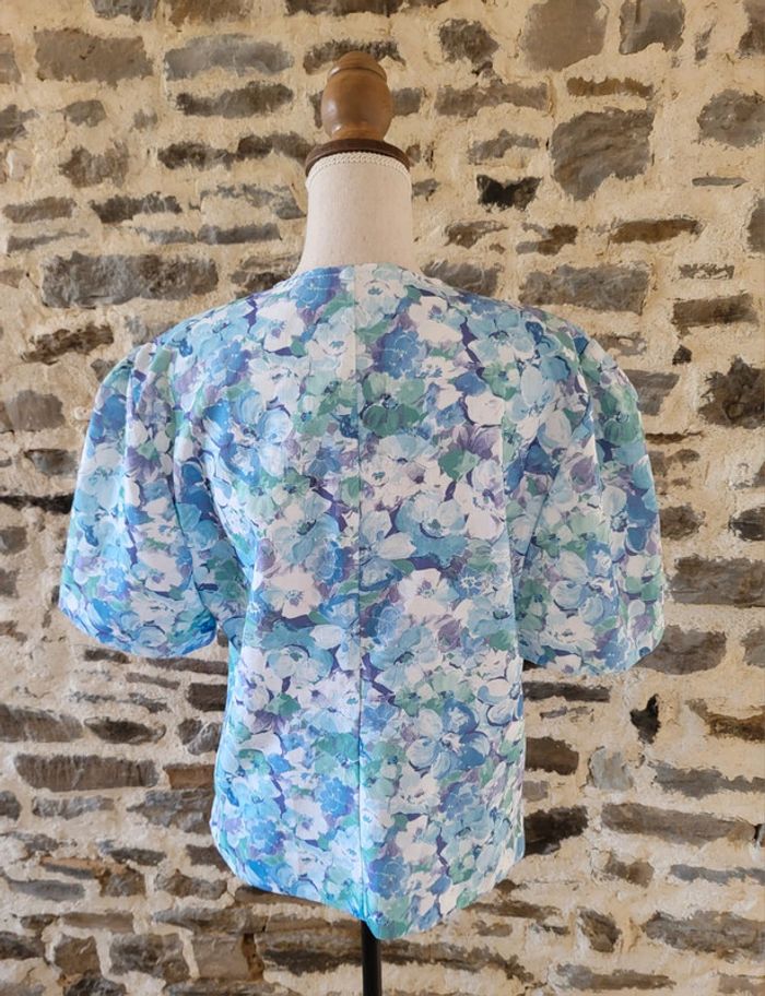 Blouse manches courtes fleurie vintage bleu ciel vert et blanc Damart Taille 44 - photo numéro 5