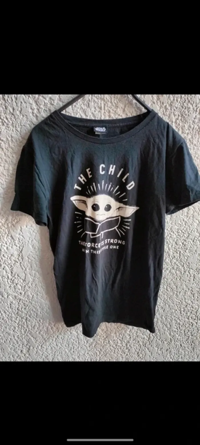 3 tee shirt imprimé, 2 star Wars et 1 roger owl T S - photo numéro 2