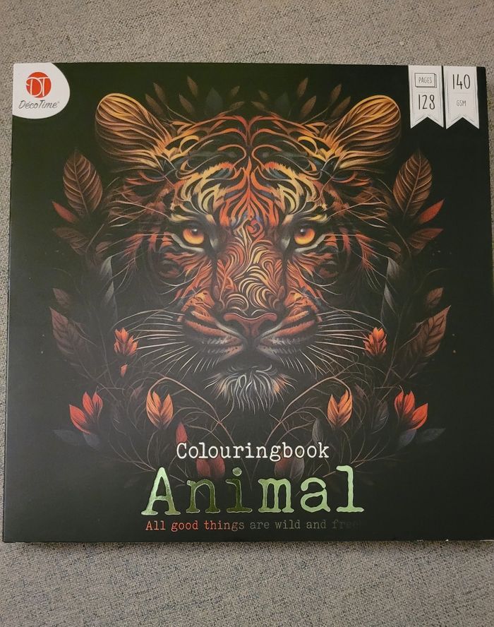 🎨 Lot de 4 Livres de Coloriage – Animaux, Voyage, Mandalas & Fleurs - photo numéro 2