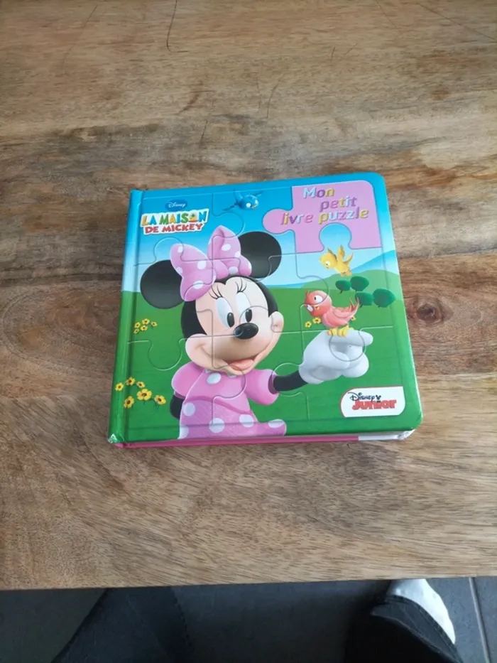 Livre la maison de Mickey mon petit livre puzzle