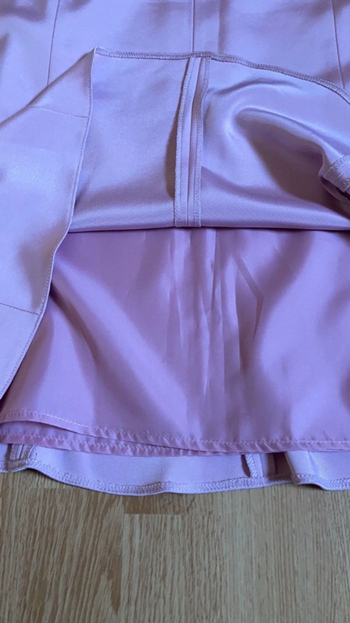 Jupe rose pâle - photo numéro 4