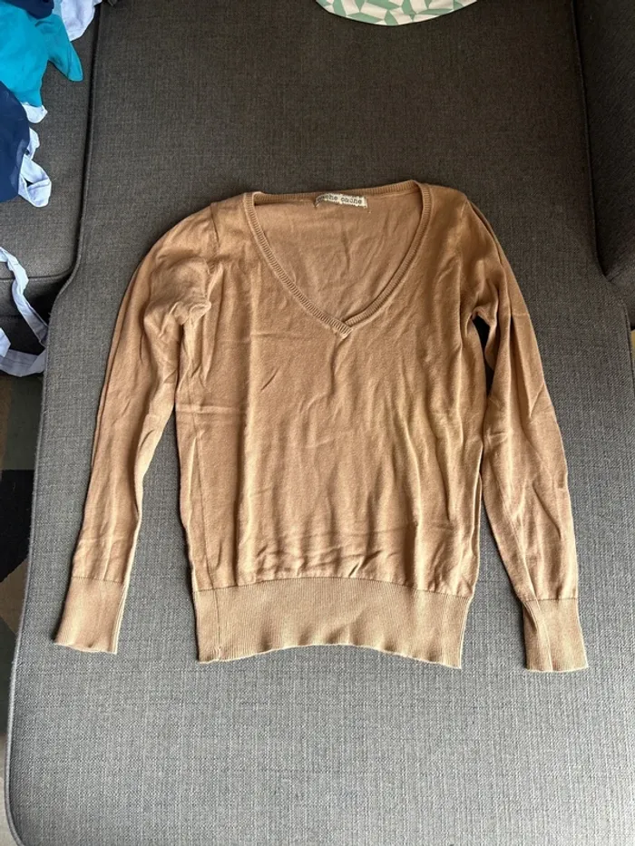 Pull fin col V femme, cache cache taille 34