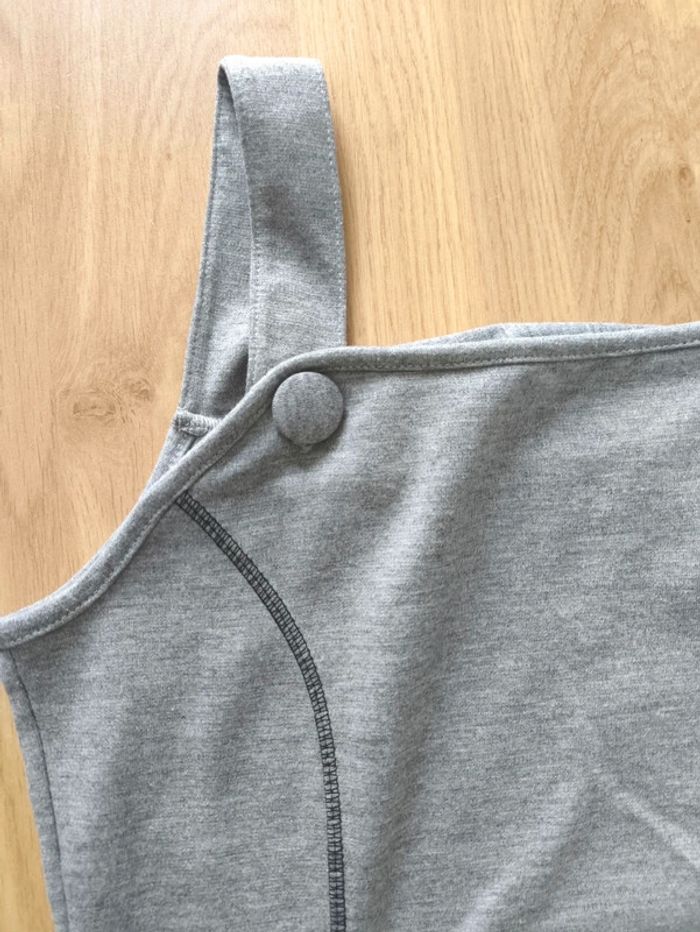 Robe neuve 38/40 - photo numéro 4