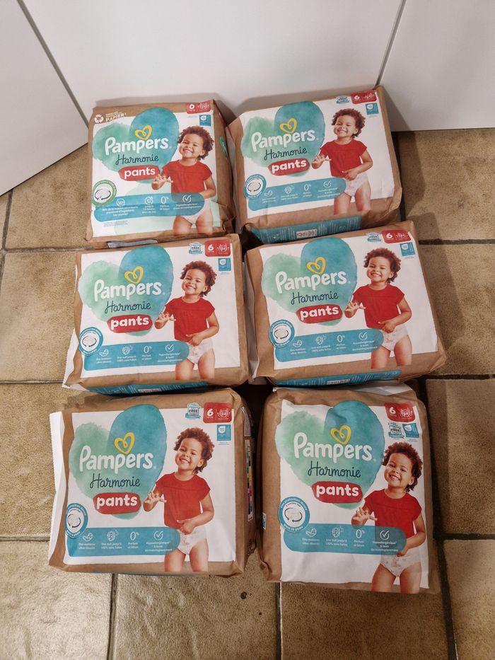 144 couches culotte Pampers Harmonie taille 6