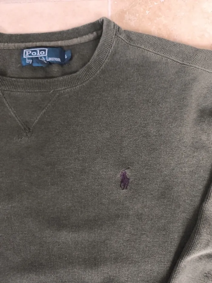 Pull col rond Ralph Lauren homme kaki L logo violet - photo numéro 3
