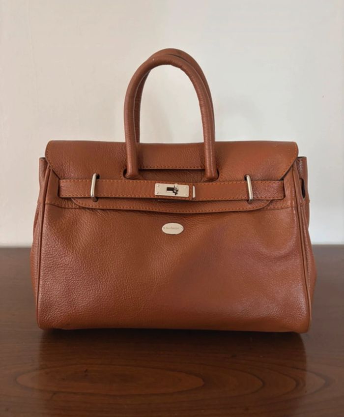 Sac Mac Douglas en cuir camel - modèle Pyla