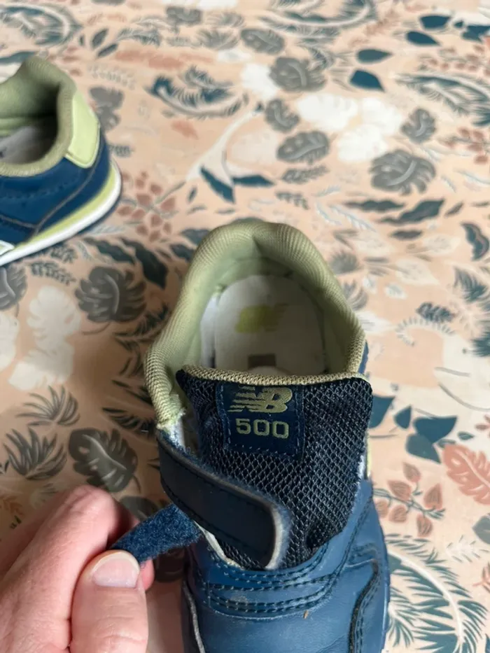 Chaussures à scratch New Balance - photo numéro 2